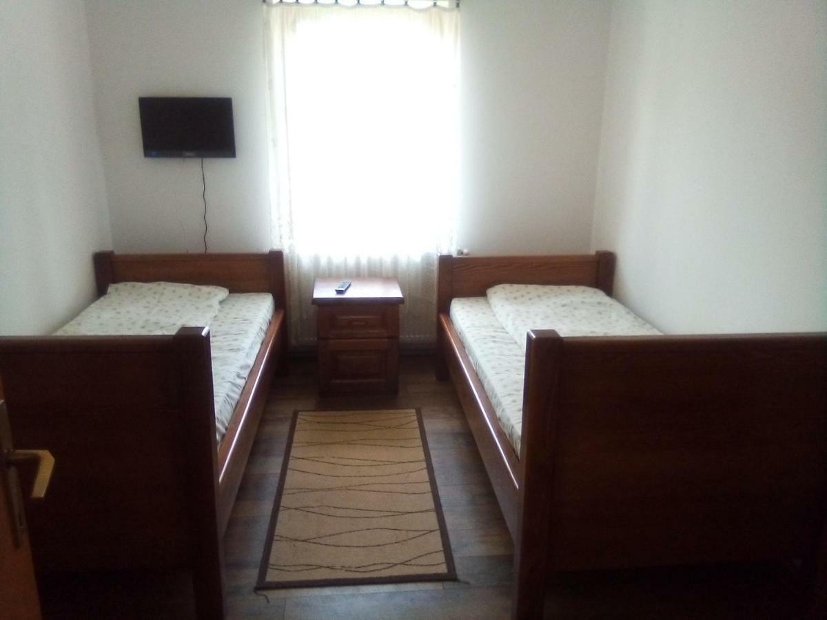 Sobe Nevenka Apartment วรินรัชกา บานยา ภายนอก รูปภาพ